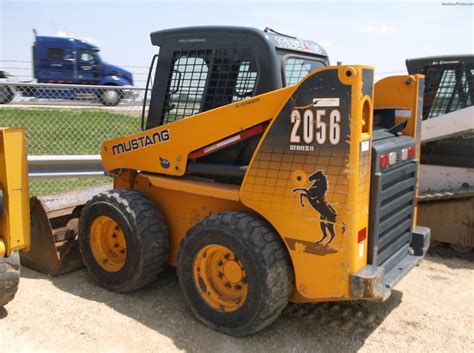 2012 mustang skid steer dimensions